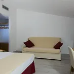 Relais Manfredi Hotel