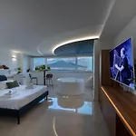 Relais Manfredi קסטלמרה די סטביה