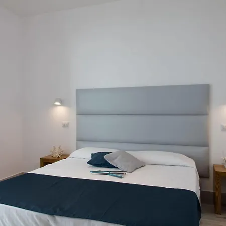 Relais Manfredi فندق