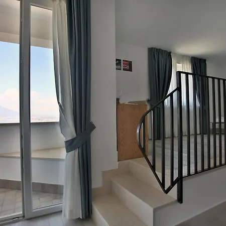 Relais Manfredi فندق 3*